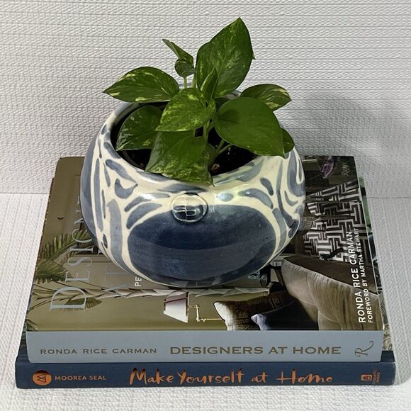 Blue & White Swirl Stoneware Planter Flower Pot Round Wheel Thrown Maker’s Mark - Picture 9 of 17